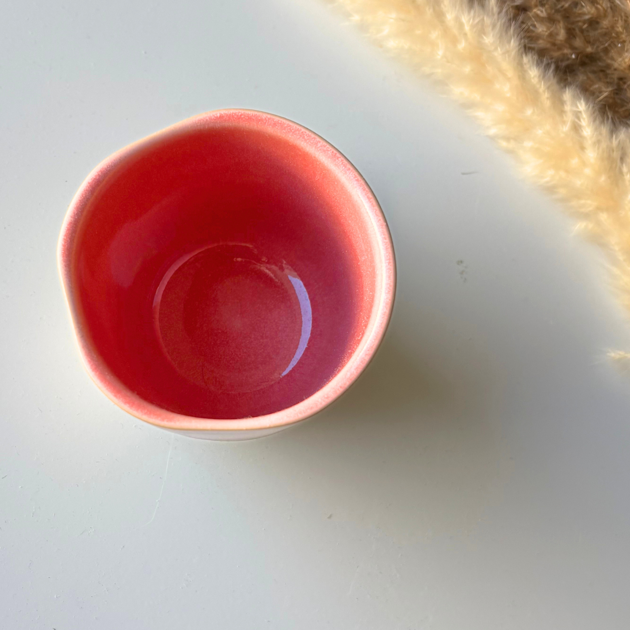Steingut-Becher MOM